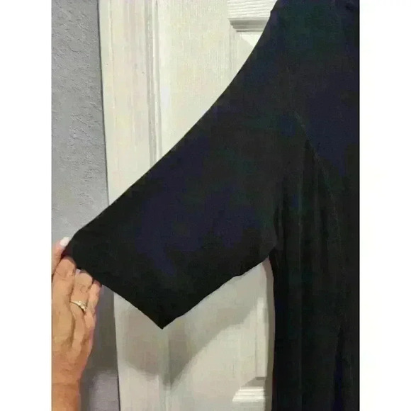 Soft Surroundings Women’s 1X Black Double V Timely Half Sleeve Tunic Dress 57532 - Picture 6 of 8